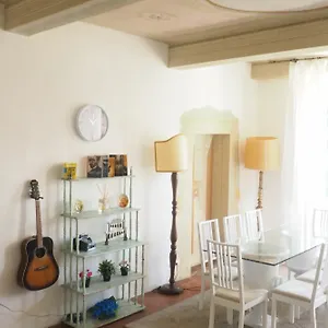 Classic 3*, Florence Italy
